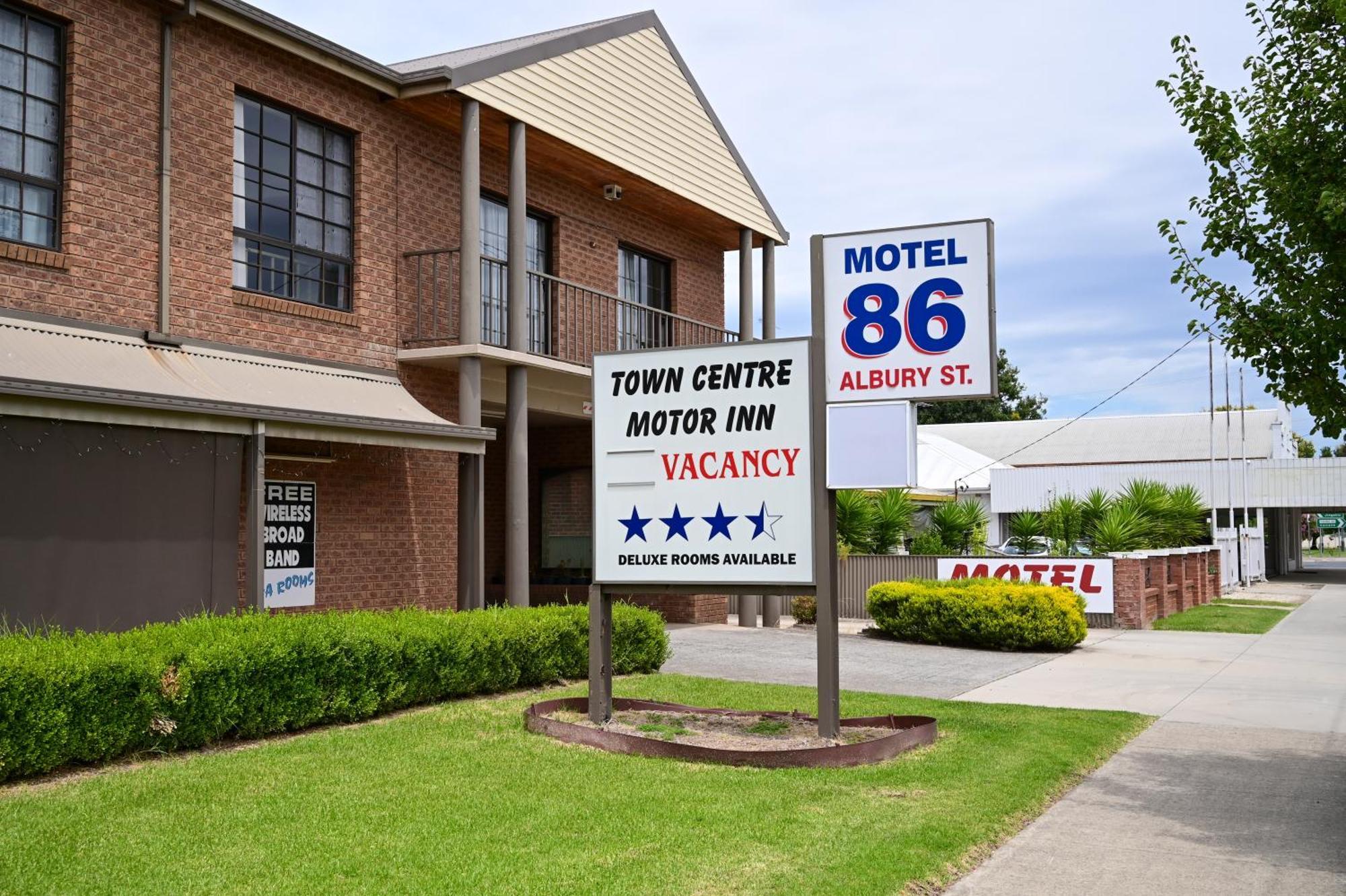 Holbrook Town Centre Motor Inn Dış mekan fotoğraf