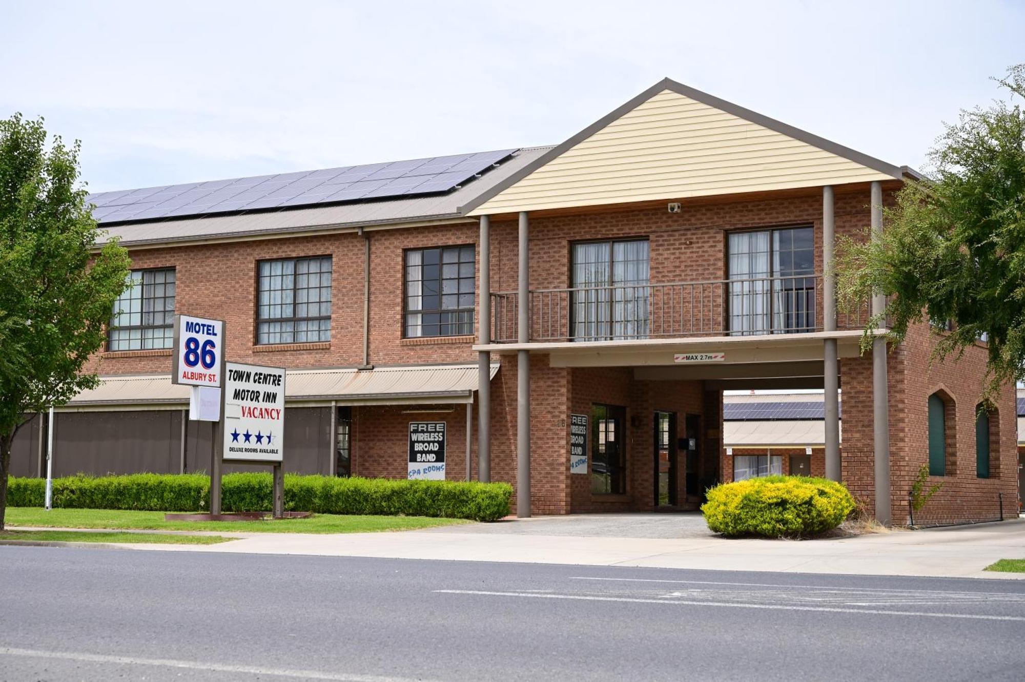 Holbrook Town Centre Motor Inn Dış mekan fotoğraf