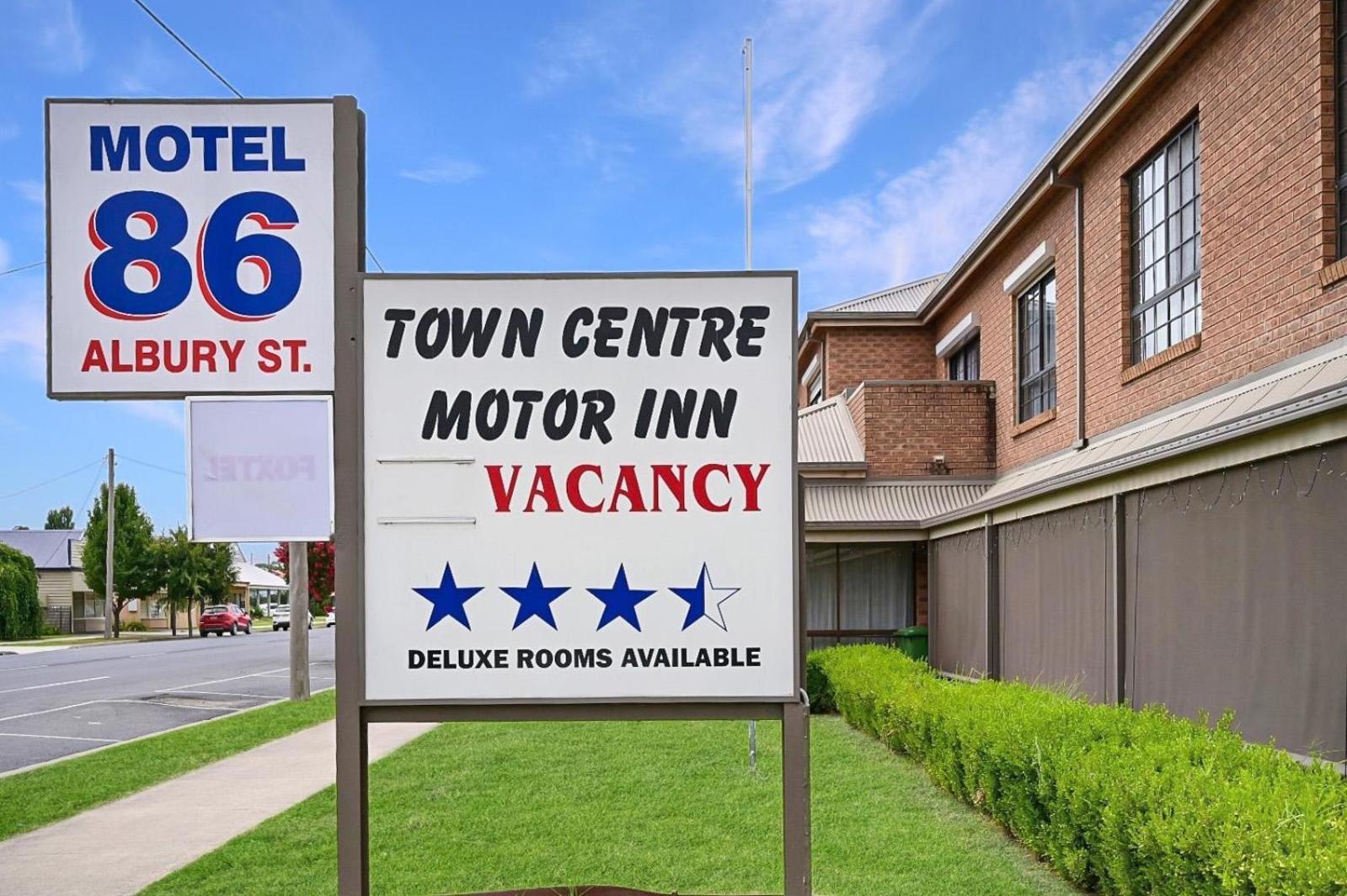 Holbrook Town Centre Motor Inn Dış mekan fotoğraf